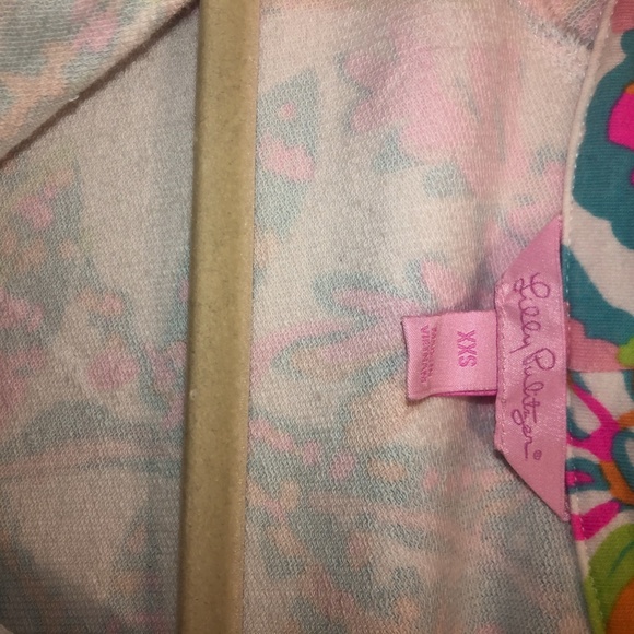 Lilly Pulitzer Quarter Zip - Picture 3 of 3